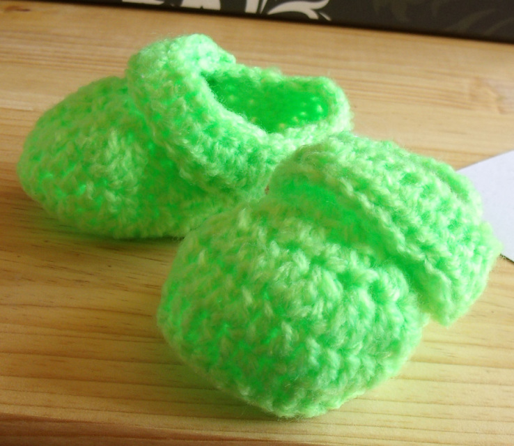 crochet baby crocs